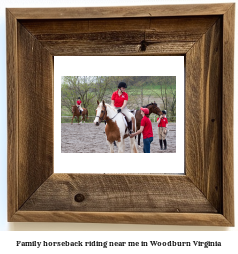 family horseback riding near me in Woodburn, Virginia